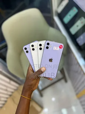 Apple iPhone 11 64 GB White