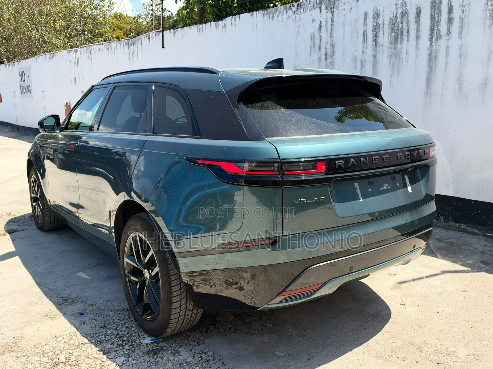 Land Rover Range Rover Velar 2026 Gray