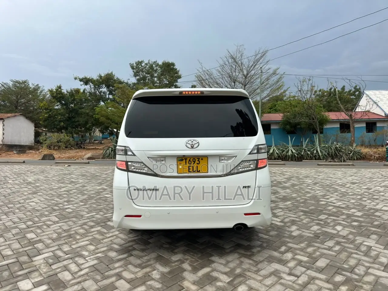 Toyota Alphard 2010 Pearl