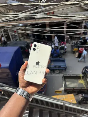 Apple iPhone 11 64 GB White
