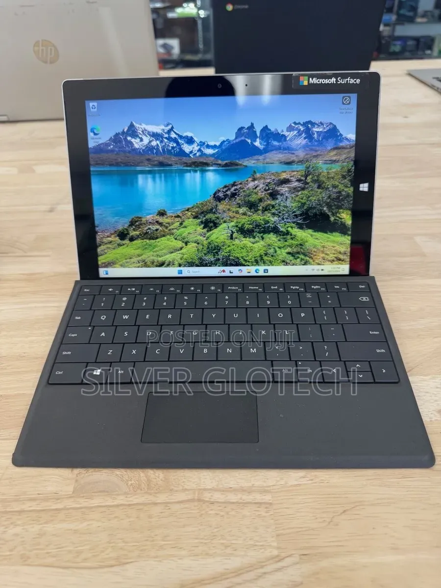 New Laptop Microsoft Surface 3 4GB Intel SSD 128GB
