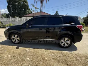 Subaru Forester 2.0D X 2012 Black
