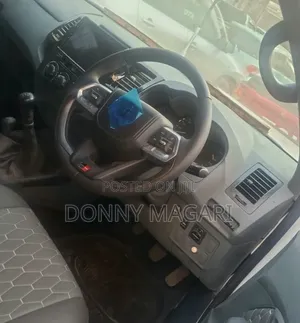 Toyota Hilux 2018 White