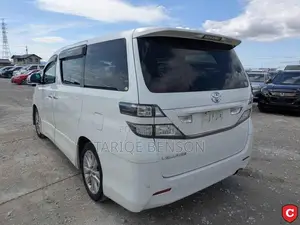 Toyota Vellfire V 2.4 FWD 7-Seater 2009 White
