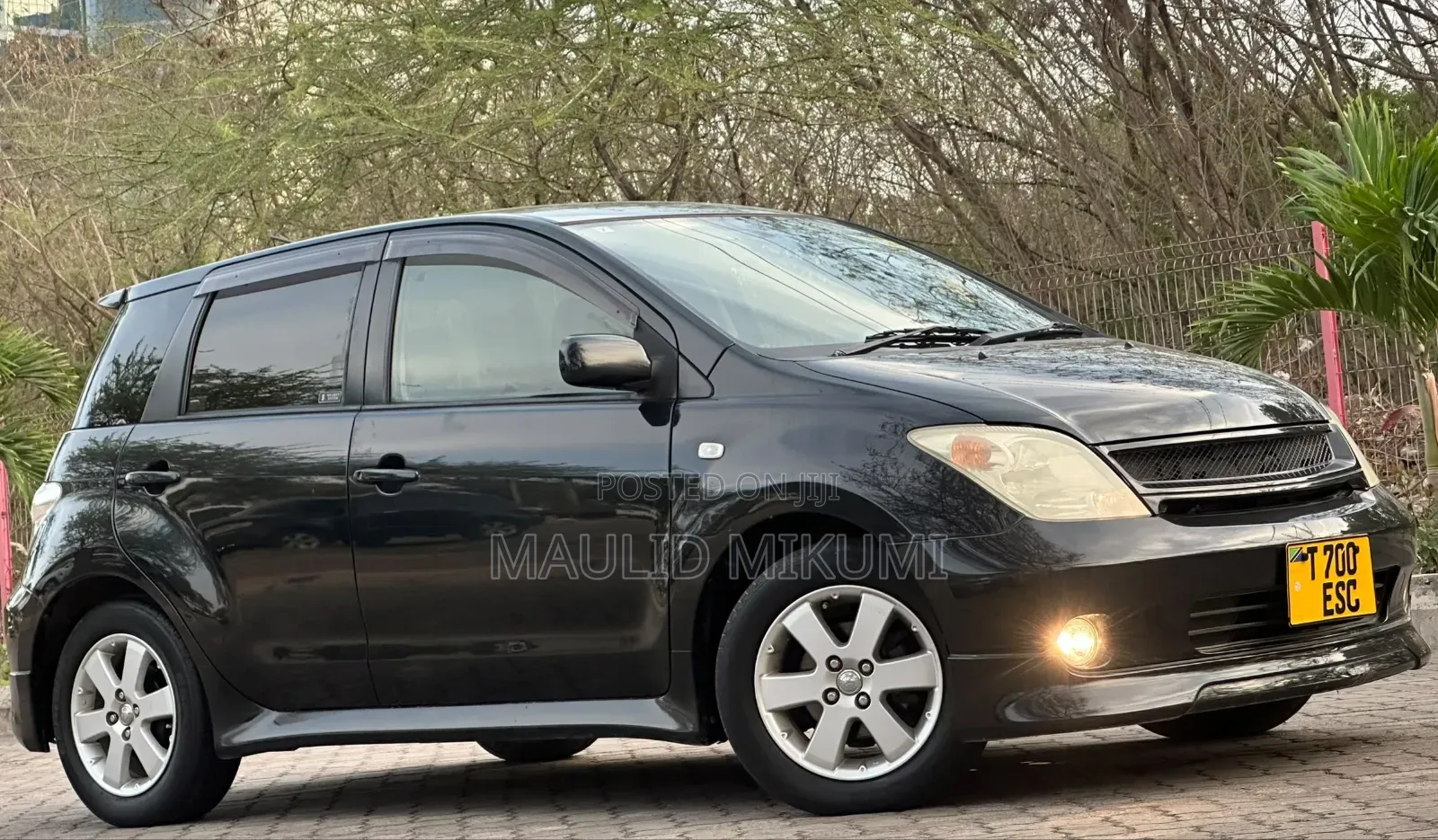 Toyota IST 2005 Black