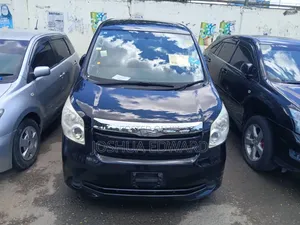 Toyota Noah 2009 Black