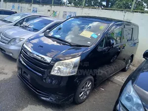 Toyota Noah 2009 Black