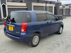 Toyota Raum 2005 Blue