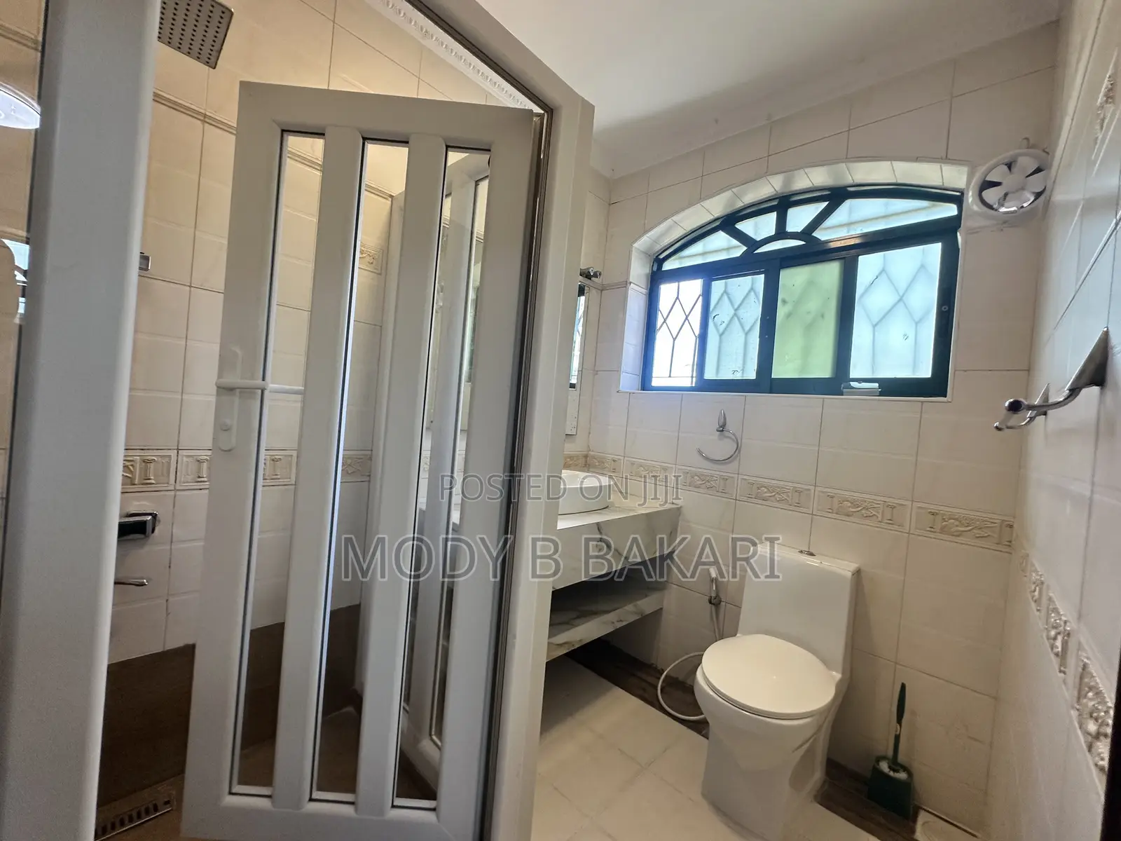 Furnished 4bdrm Villa in Oyster Bay for rent