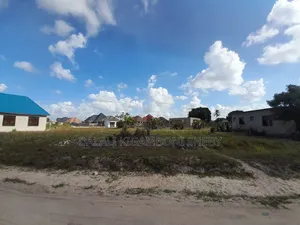 Viwanja Vinauzwa Kigamboni Kibugumo