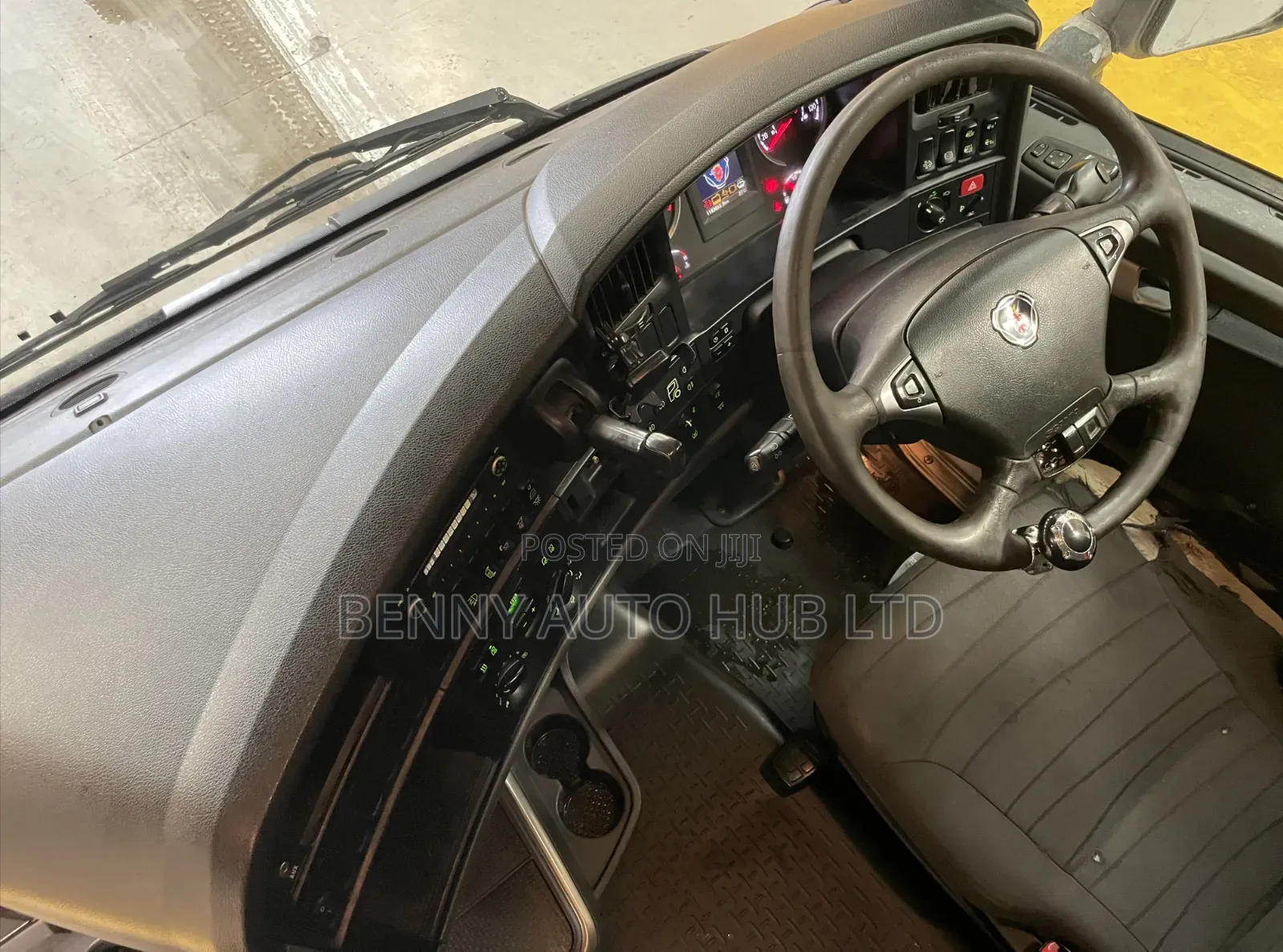 Scania -R450- 2015