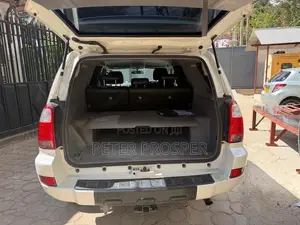 Toyota Hilux Surf 2007 White