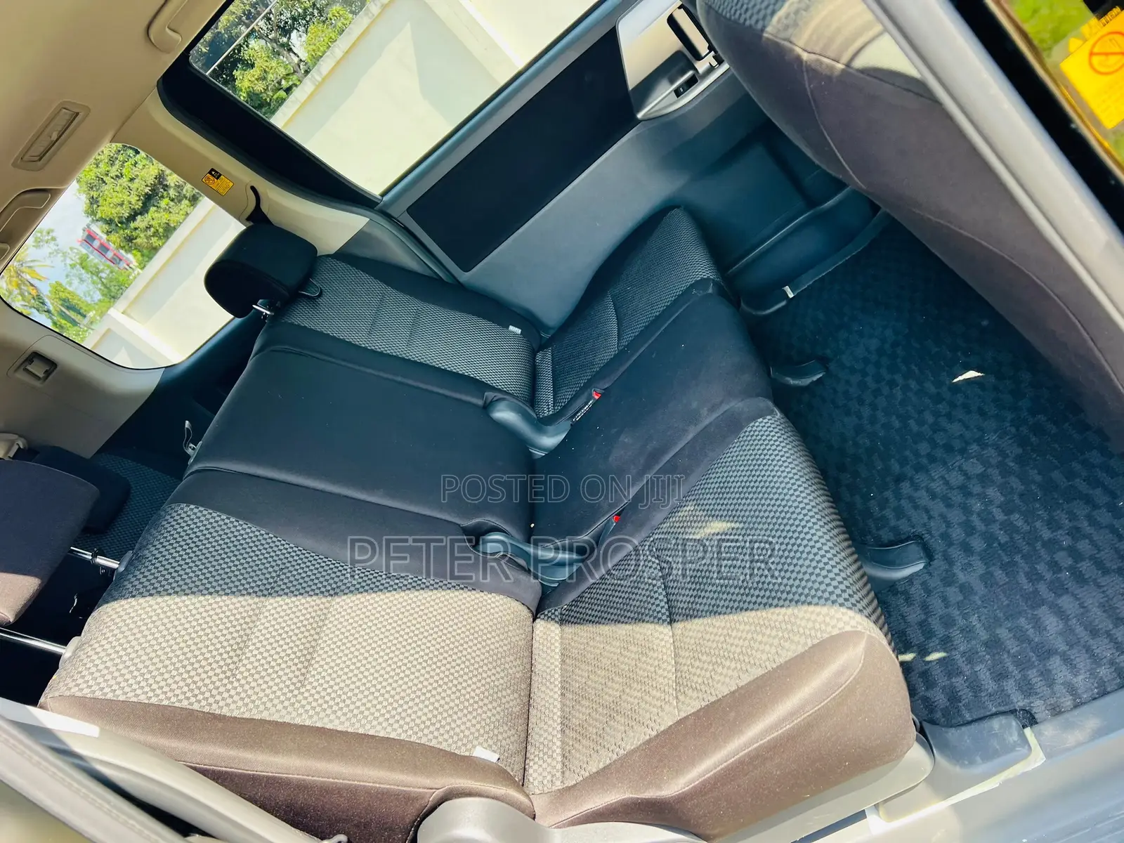 Toyota Noah 2009 Black