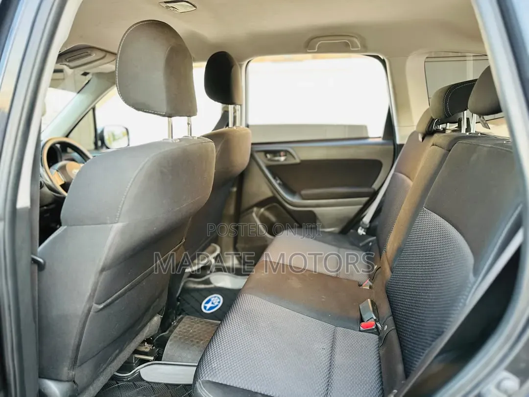 Subaru Forester 2.5i Limited PZEV 4dr SUV AWD (2.5L 4cyl CVT) 2014