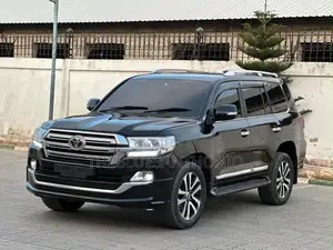 Toyota Land Cruiser 2015 Black
