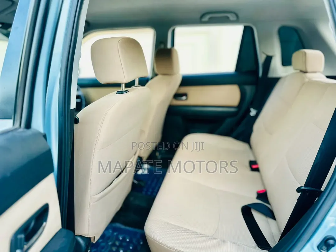Mazda Verisa 2008 Silver
