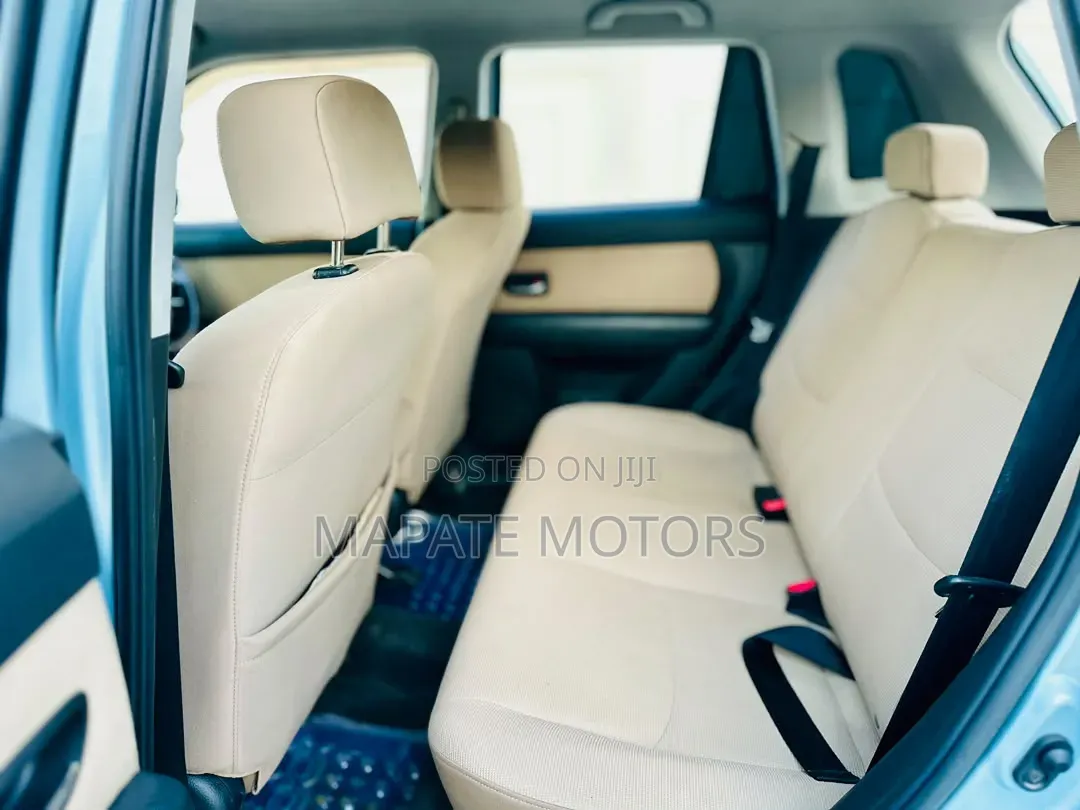 Mazda Verisa 2008 Silver