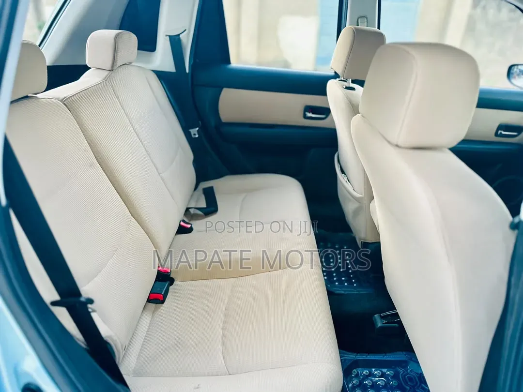 Mazda Verisa 2008 Silver