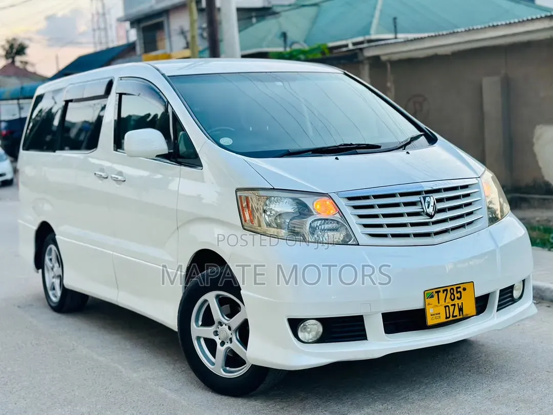 Toyota Alphard 2.4 Petrol AWD 2005 White