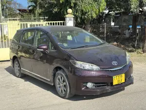 Toyota Wish 2014