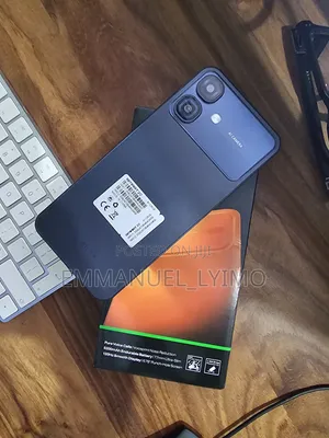 Infinix Smart 20 128 GB Black