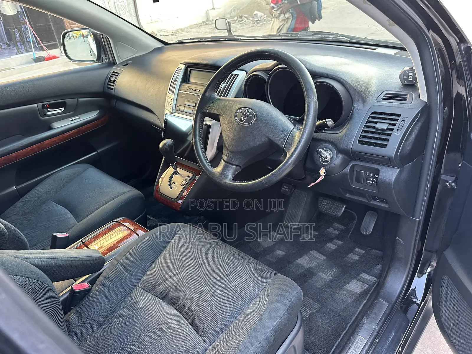 Toyota Harrier 2.4 2005 Black
