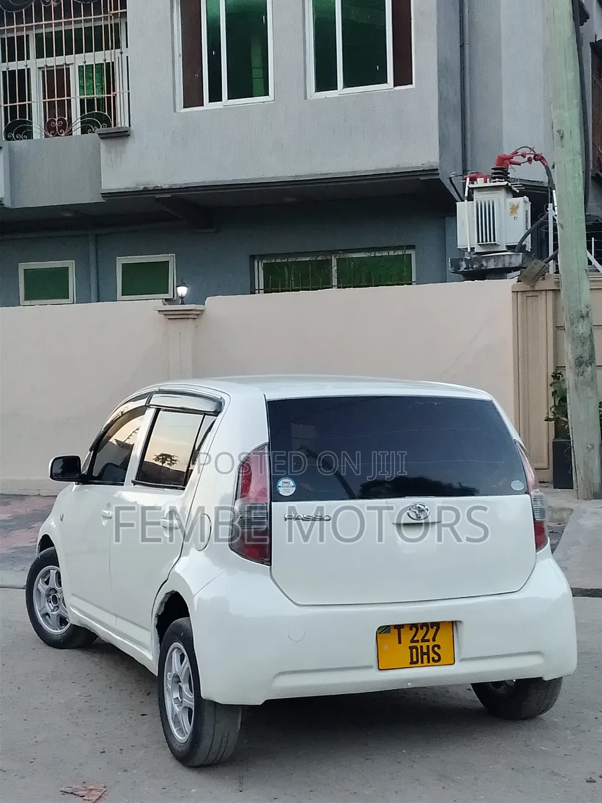 Toyota Passo 2005 White