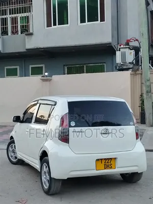 Toyota Passo 2005 White