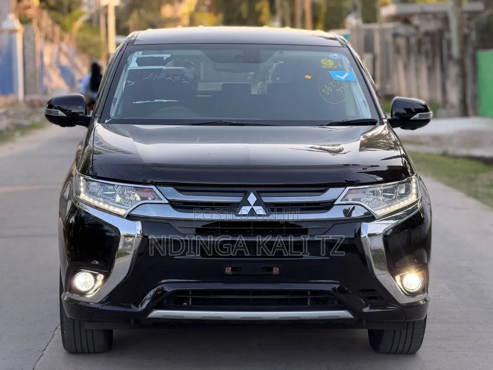 Mitsubishi Outlander 2015 Black