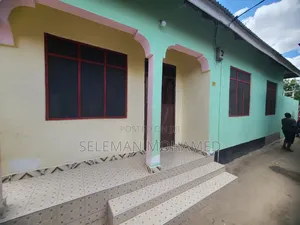 Furnished 4bdrm House in Biriani Real Estate, Charambe for sale