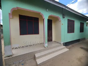 Furnished 4bdrm House in Biriani Real Estate, Charambe for sale