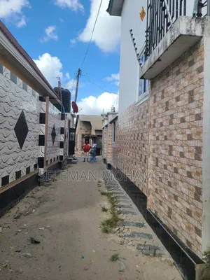 Furnished 6bdrm House in Biriani Real Estate, Chamazi for sale