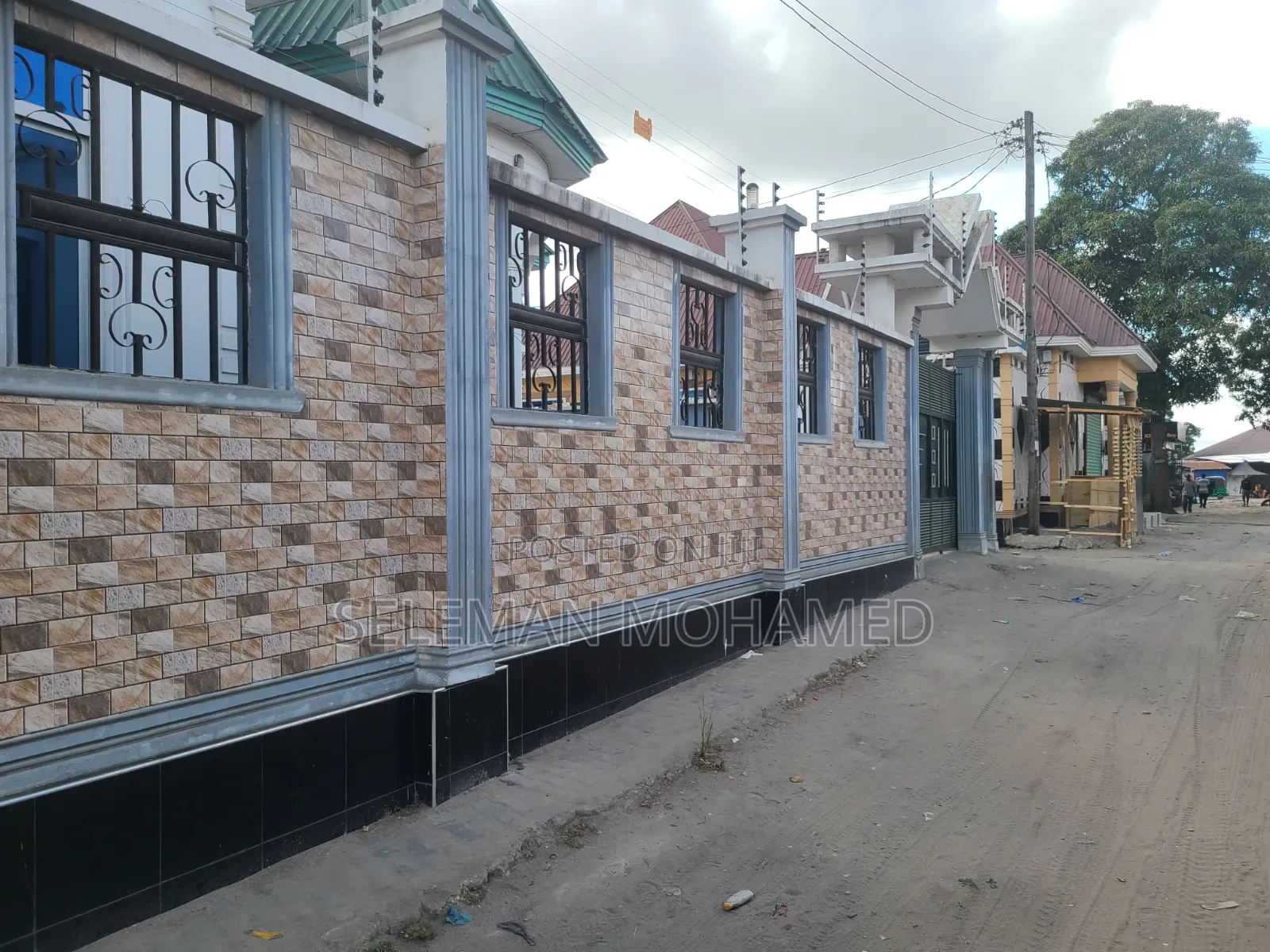 Furnished 6bdrm House in Biriani Real Estate, Chamazi for sale