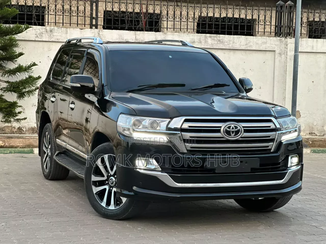 Toyota Land Cruiser Prado 2014 Black