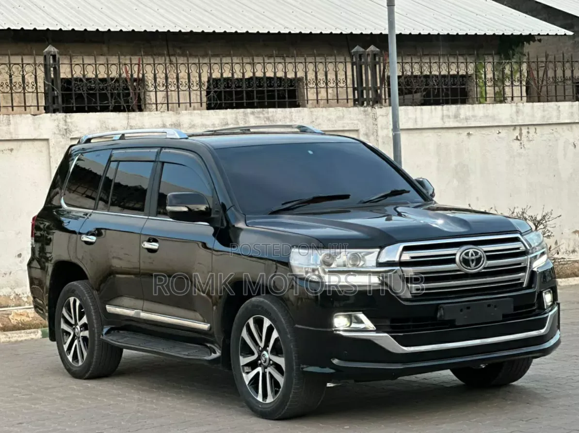 Toyota Land Cruiser Prado 2014 Black