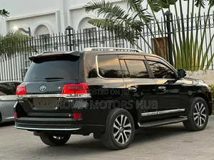Toyota Land Cruiser Prado 2014 Black