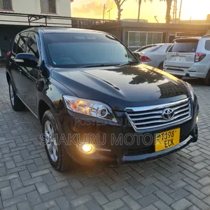 Toyota Vanguard 2011 Black