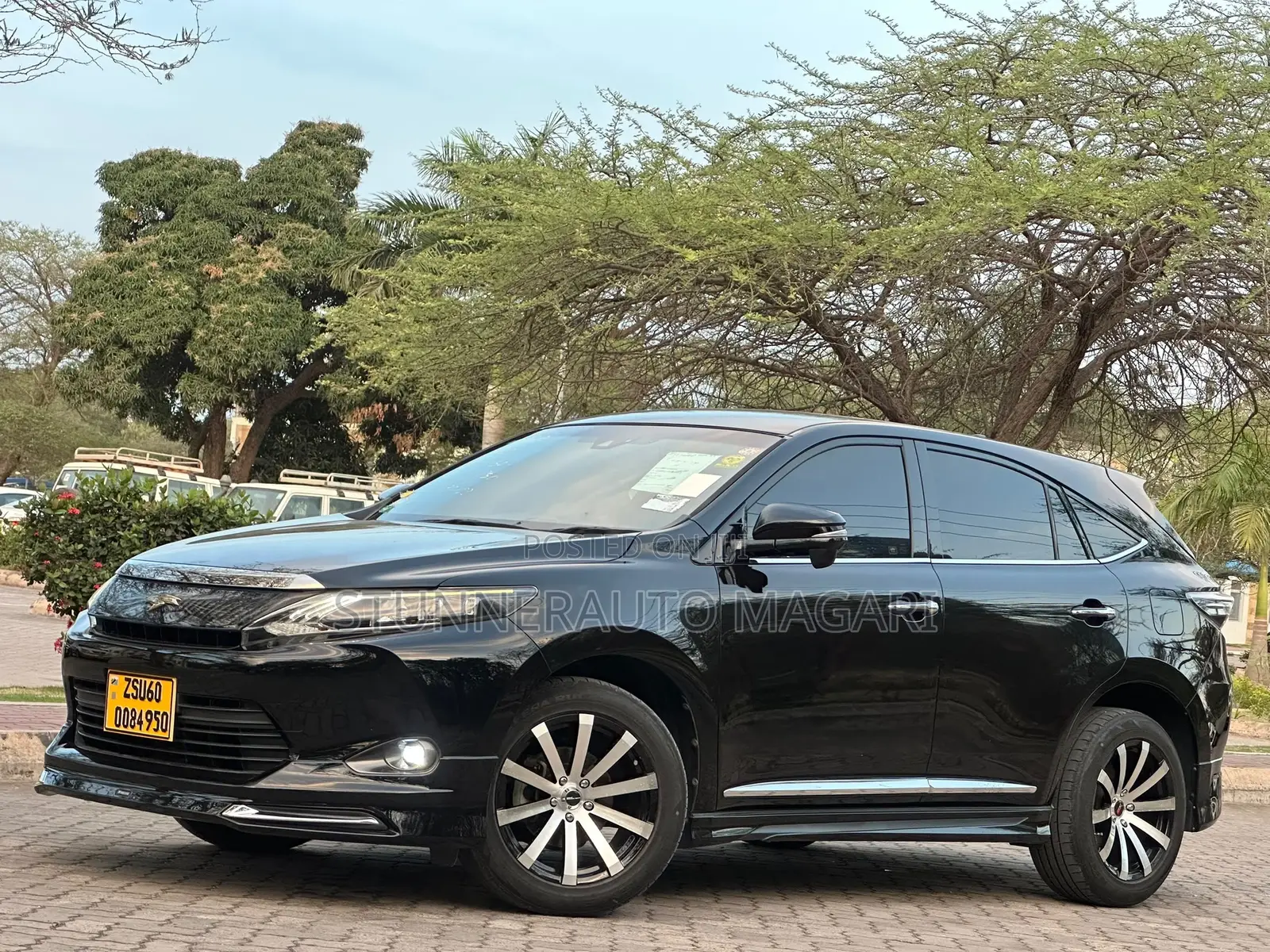 Toyota Harrier 2016 Matt Black