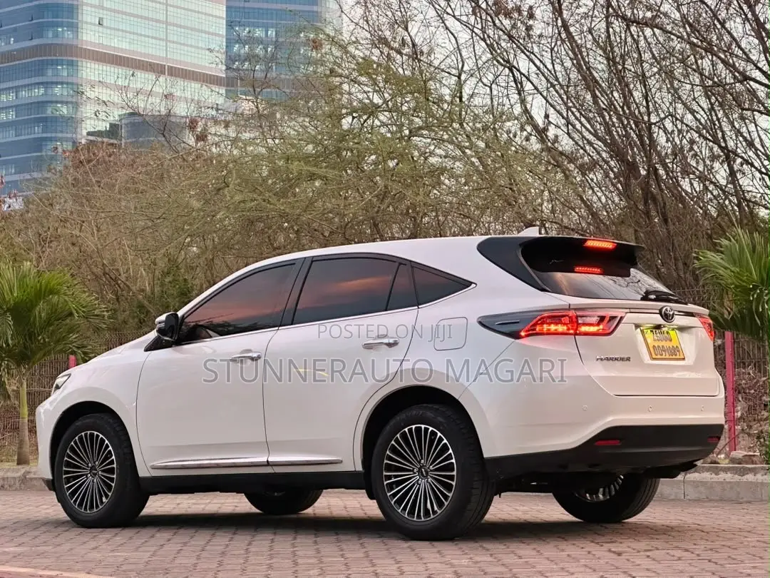 Toyota Harrier 2016 Pearl