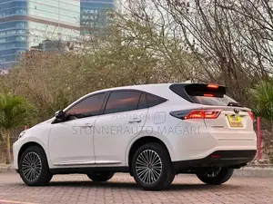 Toyota Harrier 2016 Pearl