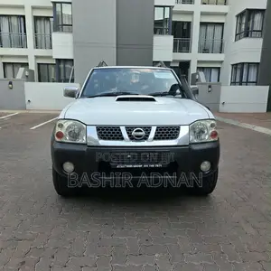 Nissan Hardbody 2019 White
