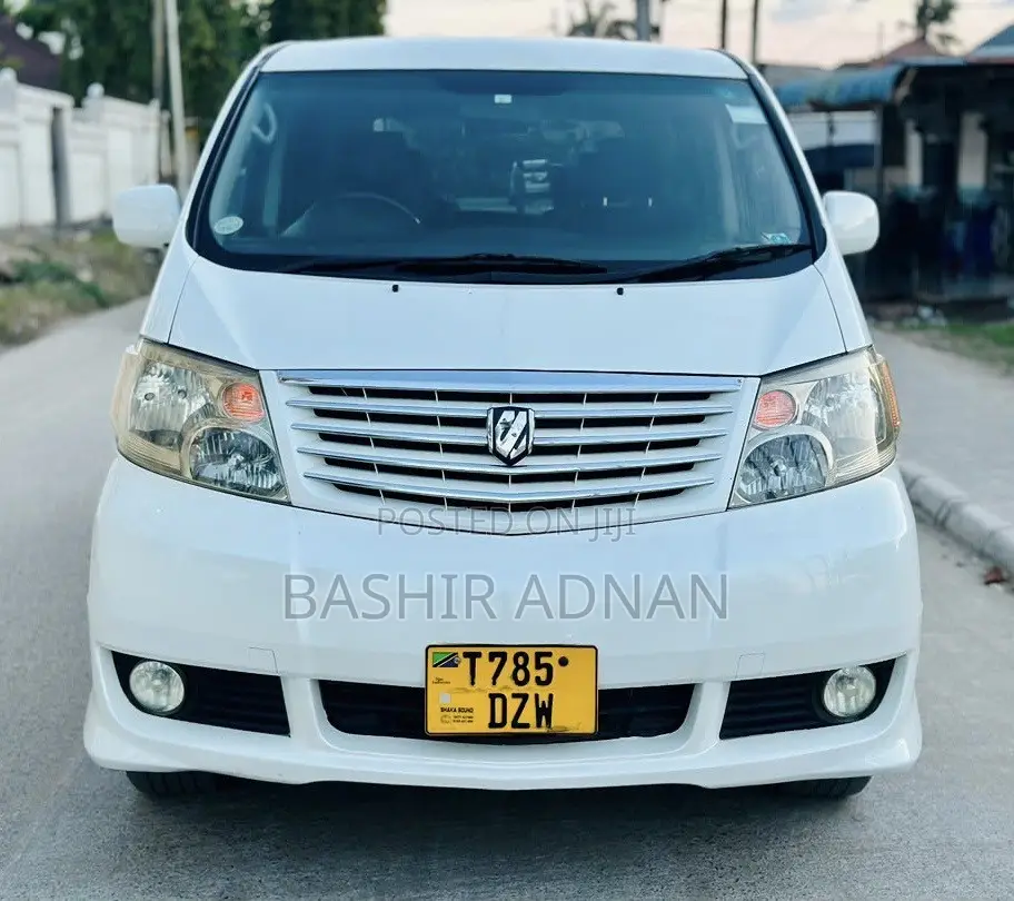 Toyota Alphard 2.4 Petrol FWD 2005 White