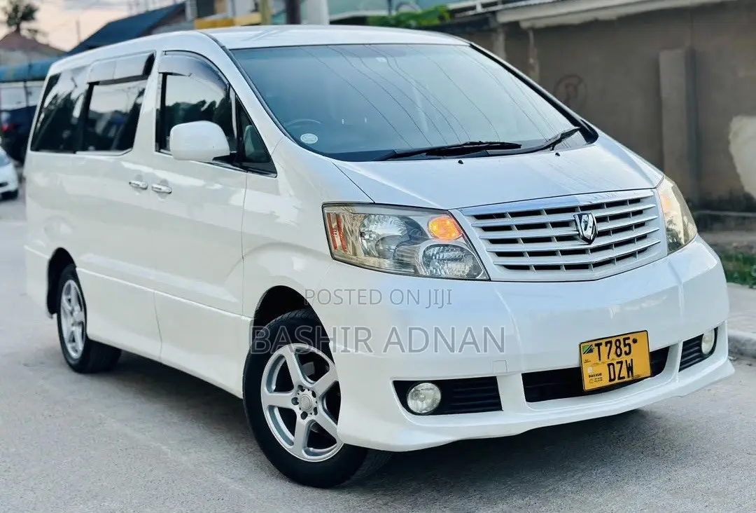 Toyota Alphard 2.4 Petrol FWD 2005 White