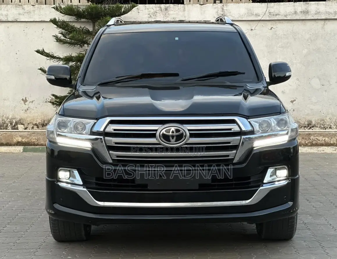 Toyota Land Cruiser 2014 Black