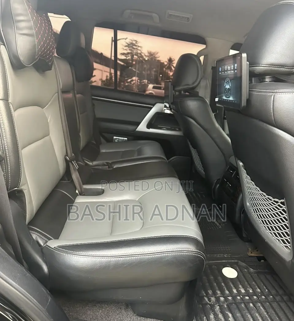 Toyota Land Cruiser 2014 Black