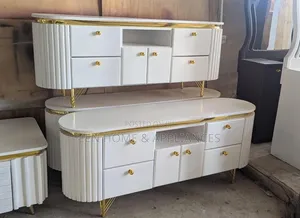 Pure Showcase Color White and Gold