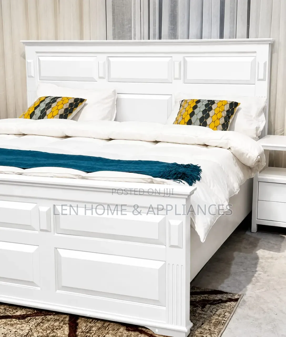 Big White Bed 5/6 Luxury