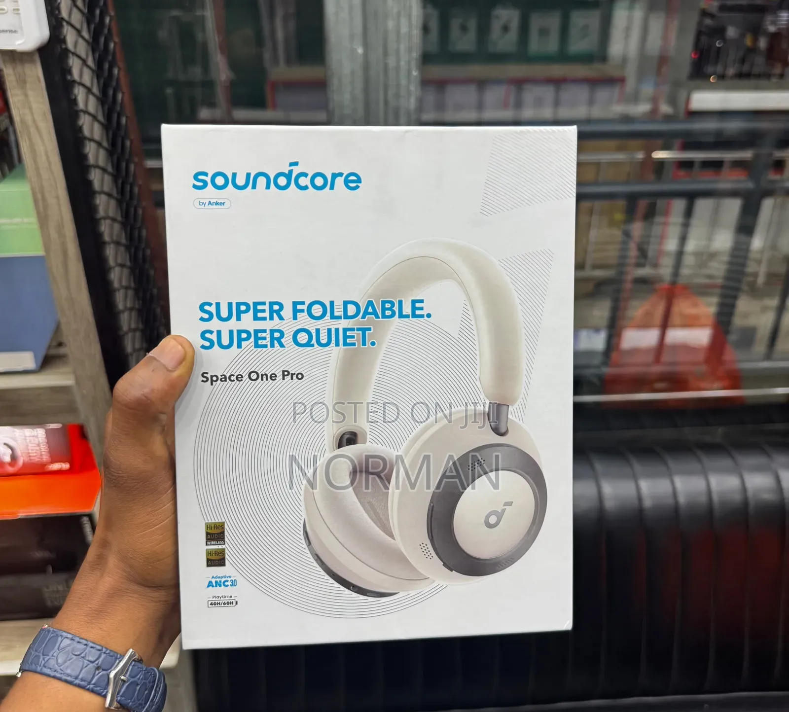 Anker Soundcore Space One Pro