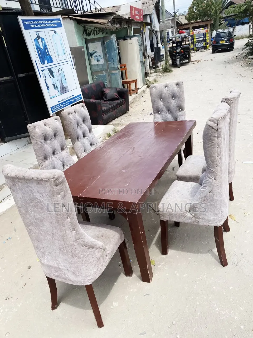 Dinning Set Six Chairs Very Clean