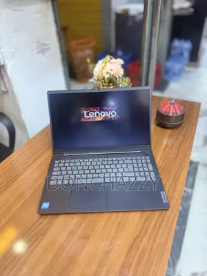 New Laptop Lenovo V15 8GB Intel SSD 256GB